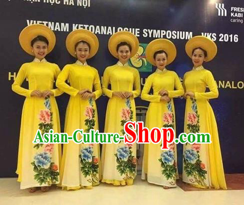 Traditional Top Grade Asian Vietnamese Costumes Classical Painting Cheongsam, Vietnam National Vietnamese Young Lady Bride Wedding Ao Dai Dress