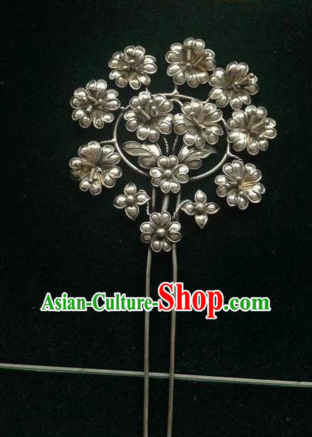 Traditional Handmade Chinese Ancient Classical Hair Accessories Barrettes China Sliver Hairpins Palace Bride Flower Step Shake Hair Sticks for Women