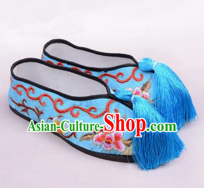 Chinese Ancient Peking Opera Young Lady Embroidered Hua Tan Shoes, Traditional China Beijing Opera Female Blue Embroidered Shoes