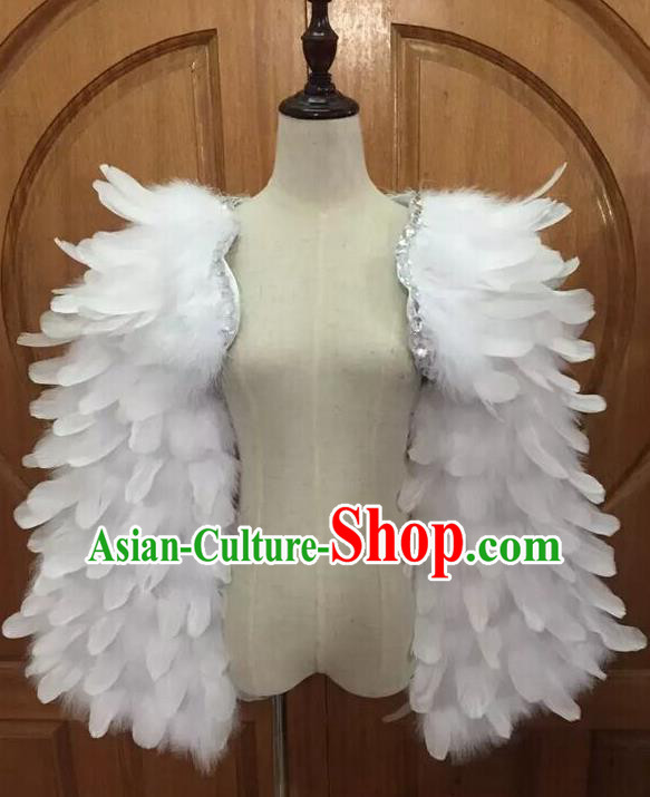 Top Grade Professional Performance Catwalks Clothing, Traditional Brazilian Rio Carnival Samba Modern Fancywork White Feather Costume for Women