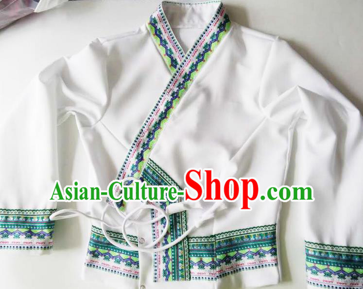 Traditional Thailand Ancient Handmade Female Costumes Upper Outer Garment, Traditional Thai Clothing China Dai Nationality White Blouse for Women