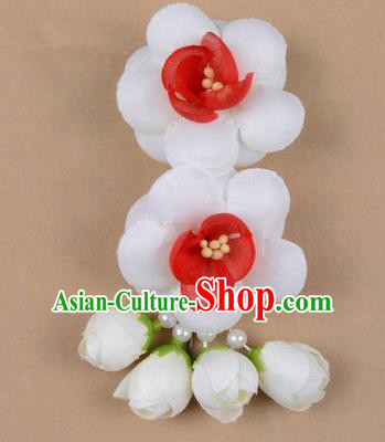 Chinese Ancient Peking Opera Hair Accessories Diva Temple White Flowers Hairpins, Traditional Chinese Beijing Opera Princess Hua Tan Hair Clasp Head-ornaments