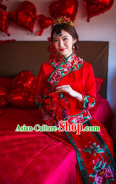 Traditional Chinese Wedding Costume Xiuhe Suits Wedding Red Suit, Ancient Chinese Bride Toast Dress Hand Embroidered Peony Clothing Longfeng Flown for Women
