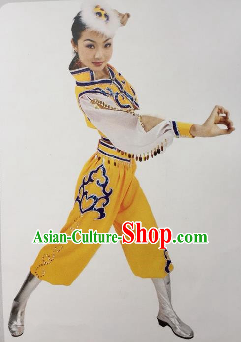 Traditional Chinese Mongol Nationality Dance Costume, China Mongolian Minority Nationality Yellow Clothing for Women