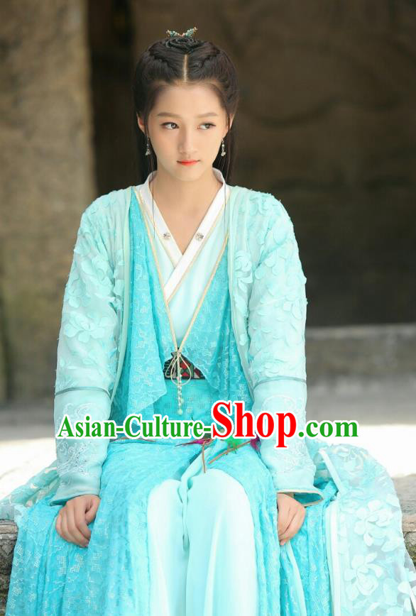 Traditional Chinese Ancient Times Nobility Lady Fairy Embroidery Costume and Headpiece Complete Set, Xuan-Yuan Sword Legend  The Clouds of Han Chinese Princess Hanfu Dress for Women