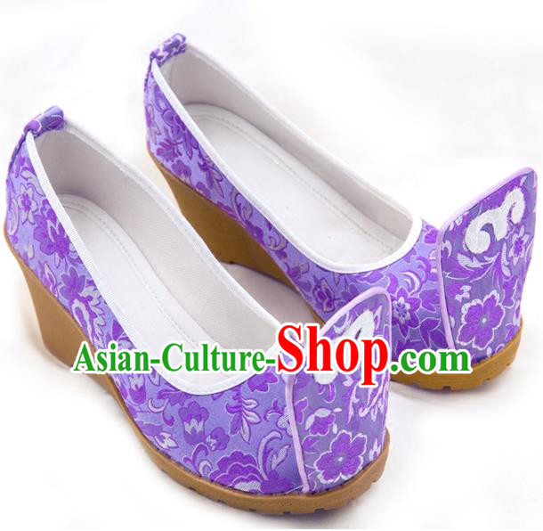 Traditional Chinese Ancient Wedding Cloth Shoes, China Princess Shoes Hanfu Handmade Embroidery Purple Become Warped Head Shoe for Women