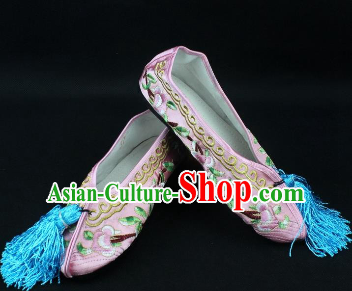 Traditional China Beijing Opera Hua Tan Embroidered Pink Shoes, Ancient Chinese Peking Opera Young Lady Diva Princess Blood Stained Shoes