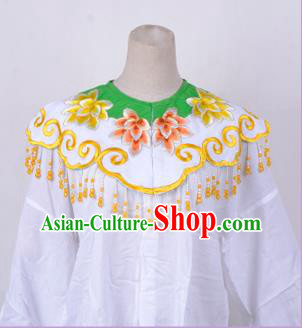 Traditional China Beijing Opera Young Lady Hua Tan Costume Princess Embroidered Green Cloud Shoulder, Ancient Chinese Peking Opera Diva Embroidery Cappa Clothing