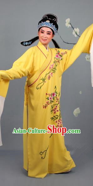 Top Grade Professional Beijing Opera Niche Costume Gifted Scholar Yellow Embroidered Robe and Headwear, Traditional Ancient Chinese Peking Opera Embroidery Roses Clothing