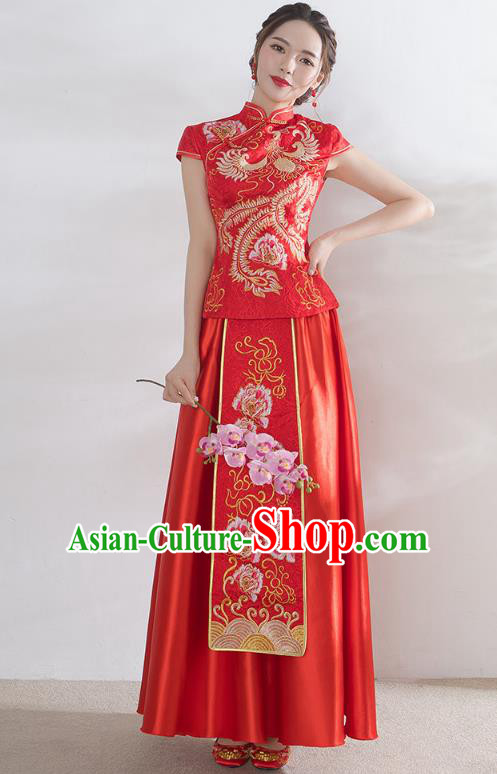 Traditional Ancient Chinese Wedding Costume Handmade Embroidery Peony Satin Short Sleeve Xiuhe Suits, Chinese Style Wedding Dress Red Embroidery Dragon and Phoenix Flown Bride Toast Cheongsam for Women