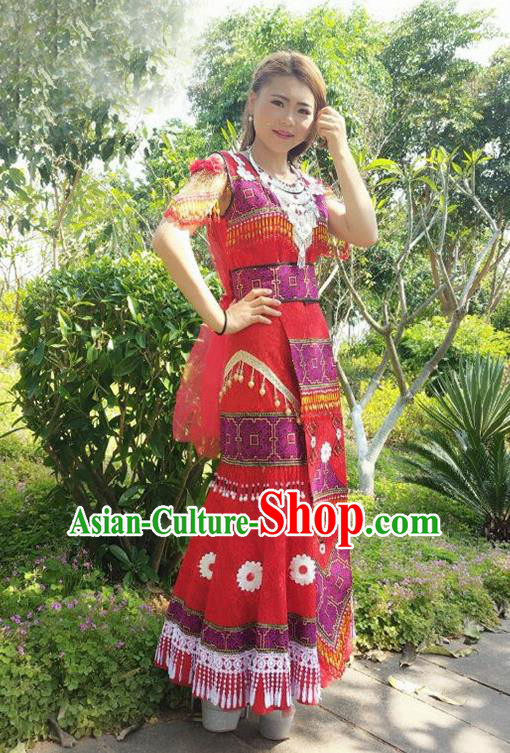 Traditional Chinese Miao Nationality Wedding Costume, Hmong Folk Dance Ethnic Tassel Long Red Pleated Skirt, Chinese Minority Nationality Embroidery Clothing for Women