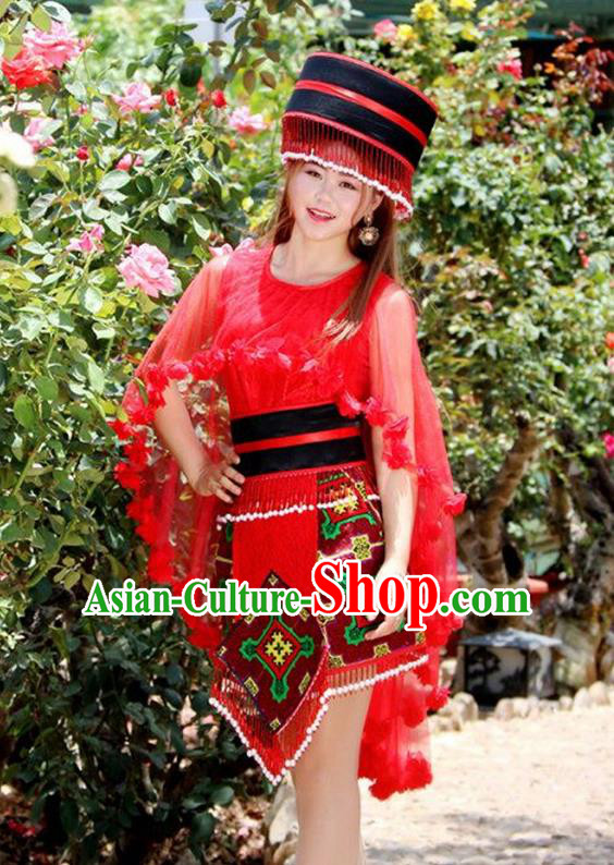 Traditional Chinese Miao Nationality Wedding Bride Costume, Hmong Folk Dance Ethnic Red Pleated Skirt, Chinese Minority Nationality Embroidery Clothing for Women