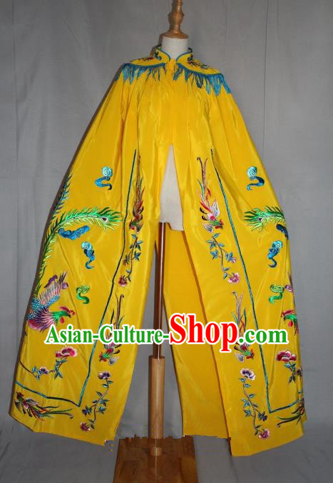 Top Grade Professional Beijing Opera Young Lady Costume Hua Tan Yellow Embroidered Phoenix Cloak, Traditional Ancient Chinese Peking Opera Diva Embroidery Mantle Clothing