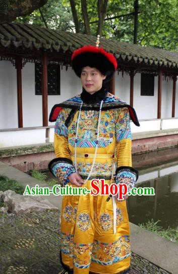 Traditional China Beijing Opera Qing Dynasty Emperor Costume Yellow Embroidered Robe, Ancient Chinese Peking Opera Manchu King Embroidery Dragon Clothing