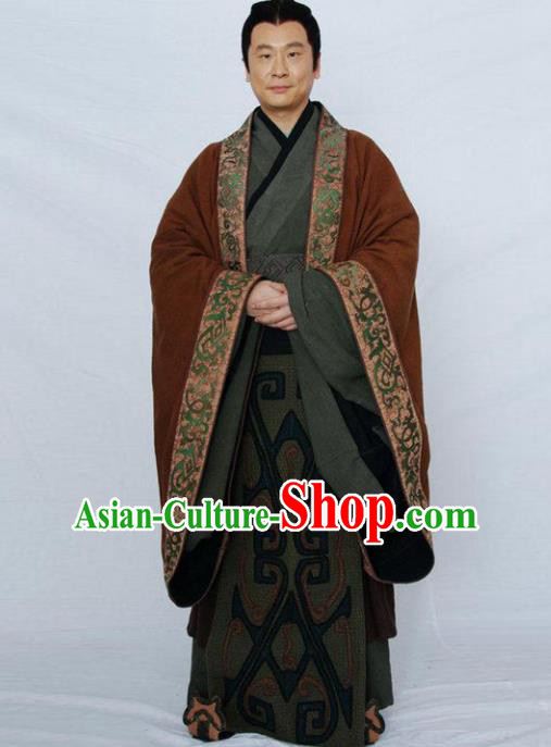 Traditional Chinese Ancient Minister Costume, Elegant Hanfu Clothing Chinese Ancient Qin Dynasty Landlord Embroidery Robe Clothing