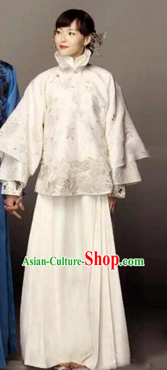 Traditional Ancient Chinese Republic of China Princess Costume White Xiuhe Suit, Elegant Hanfu Clothing Chinese Qing Dynasty Nobility Dowager Clothing for Women