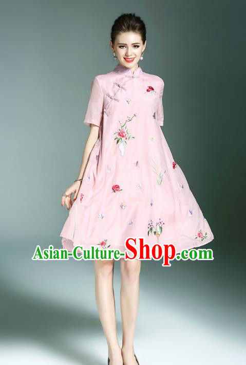 Top Grade Asian Chinese Costumes Classical Embroidery Butterfly Flowers Slant Opening Cheongsam, Traditional China National Pink Chirpaur Dress Plated Buttons Qipao for Women