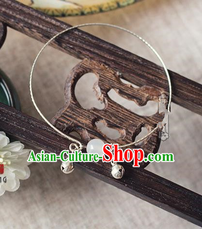 Chinese Handmade Classical Accessories Hanfu White Bead Tassel Bracelet, China Ancient Bells Bangle for Women