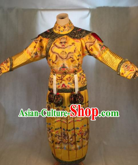 Traditional Ancient Chinese Imperial Emperor Costume, Chinese Qing Dynasty Manchu King Embroidered Dragon Robe Clothing for Men