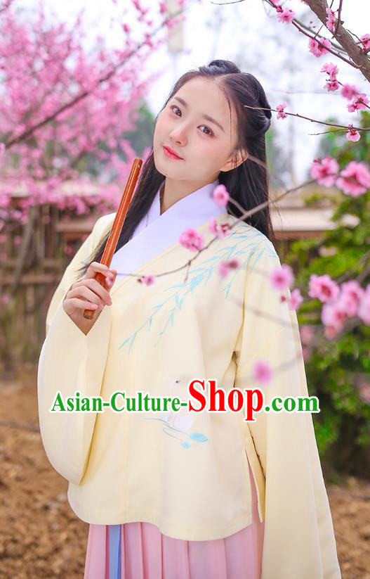 Ancient Chinese Palace Princess Hanfu Costume, Traditional China Ming Dynasty Young Lady Yellow Embroidery Blouse and Pink Skirt Complete Set