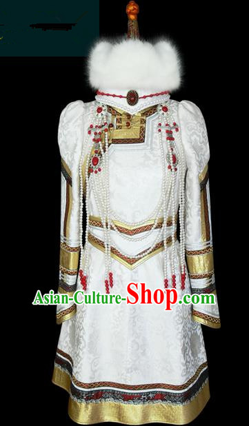 Traditional Chinese Mongol Nationality Wedding Costume Female White Mongolian Robe, Chinese Mongolian Minority Nationality Princess Embroidery Costume for Women