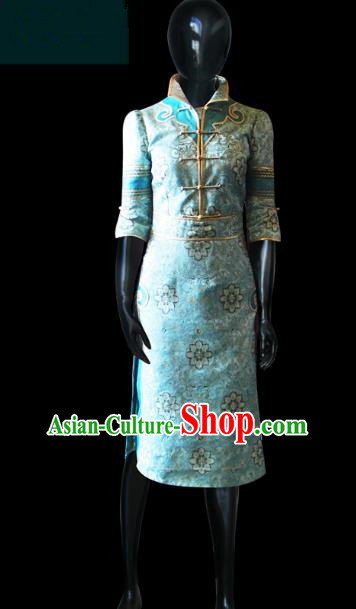 Traditional Chinese Mongol Nationality Dance Costume Female Mongolian Robe, Chinese Mongolian Minority Nationality Embroidery Clothing for Women