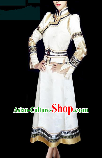 Traditional Chinese Mongol Nationality Folk Dance Costume White Mongolian Robe, Chinese Mongolian Minority Nationality Princess Embroidery Costume for Women