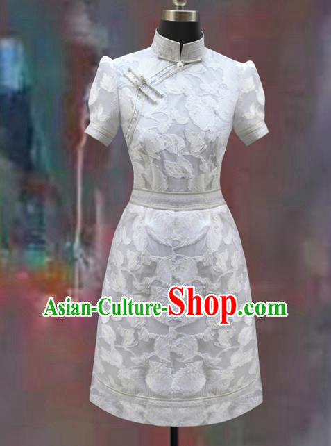 Traditional Chinese Mongol Nationality Dance Costume White Short Dress, Chinese Mongolian Minority Nationality Princess Mongolian Robe for Women