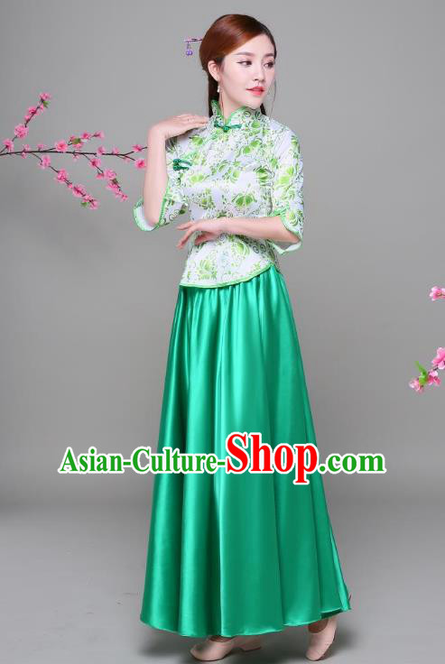 Traditional Chinese Republic of China Children Xiuhe Suit Clothing, China National Embroidered Green Blouse and Skirt for Women