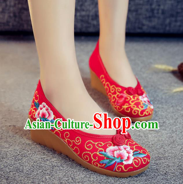 Traditional Chinese National Hanfu Red Embroidered Shoes, China Princess Embroidery Wedge Heel Shoes for Women