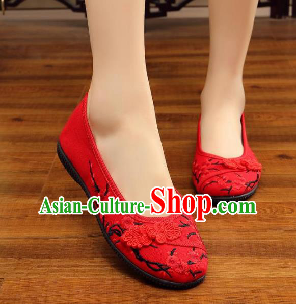 Traditional Chinese National Hanfu Wedding Red Embroidered Shoes, China Princess Embroidery Wintersweet Shoes for Women