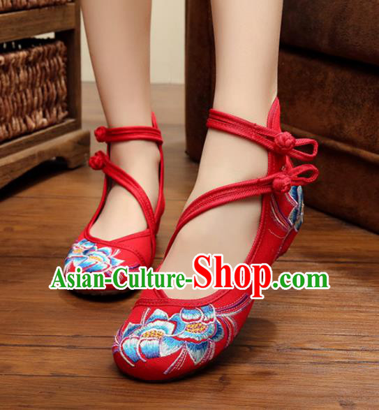 Traditional Chinese National Red Hanfu Embroidered Shoes, China Princess Shoes Embroidery Flowers Shoes for Women