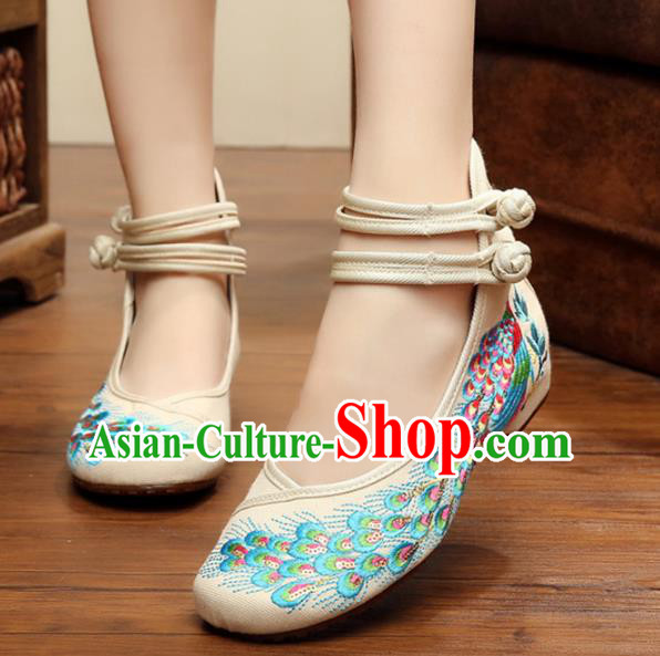 Traditional Chinese National Hanfu Thin Shoes White Embroidered Shoes, China Princess Embroidery Peacock Shoes for Women