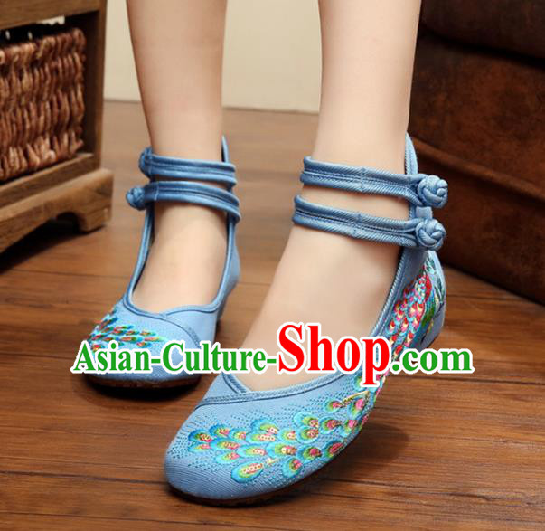 Traditional Chinese National Hanfu Thin Shoes Blue Embroidered Shoes, China Princess Embroidery Peacock Shoes for Women