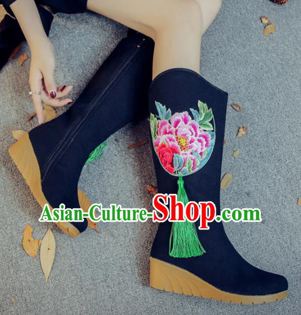 Traditional Chinese National Hanfu Embroidery Peony Black Boots, China Embroidered Shoes for Women