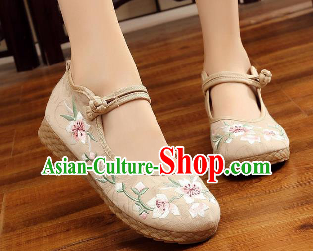 Traditional Chinese National Hanfu Embroidery Peach Blossom White Shoes, China Princess Embroidered Shoes for Women