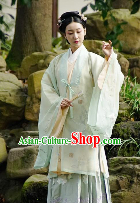 Traditional Chinese Ancient Gentlewoman Costume, China Ming Dynasty Palace Lady Embroidered Clothing for Women