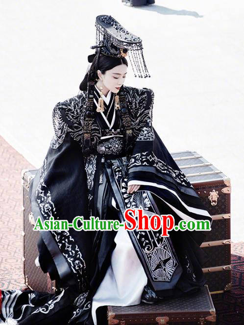 Traditional Chinese Ancient Qin Dynasty Imperial Empress Dowager Embroidered Trailing Costume and Headpiece Complete Set