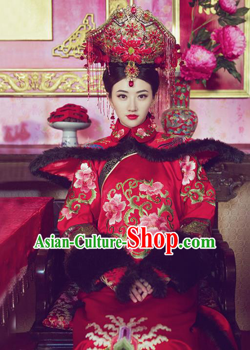 Traditional Chinese Ancient Qing Dynasty Manchu Imperial Empress Embroidered Wedding Clothing for Women