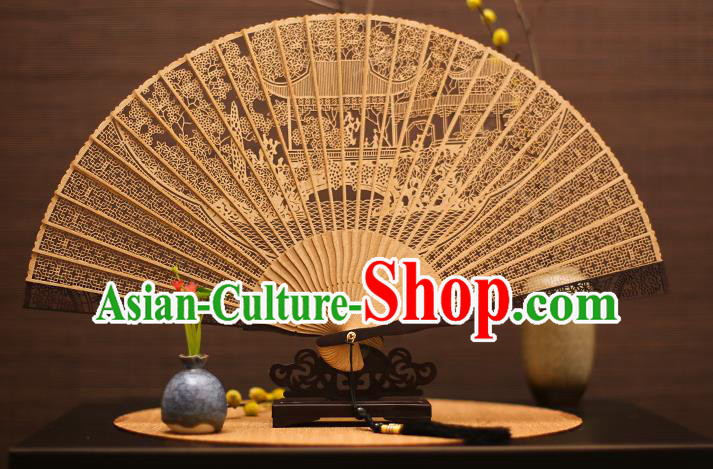 Traditional Chinese Crafts Sandalwood Palace Folding Fan Sandal Fans for Women