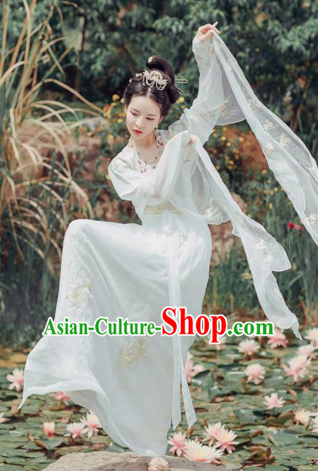 Chinese Ancient Imperial Consort Embroidered Costumes Traditional Tang Dynasty Princess White Hanfu Dress for Women