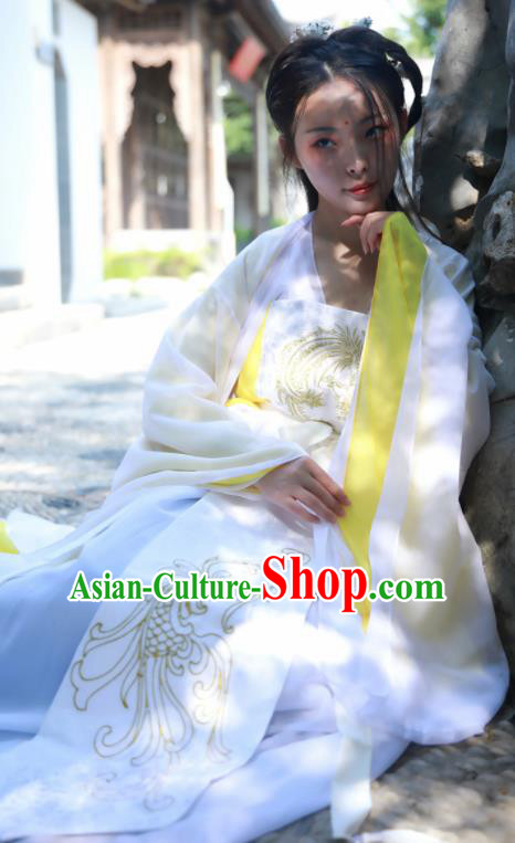 Chinese Ancient Palace Lady Hanfu Han Dynasty Imperial Concubine Queen Embroidered Historical Costumes