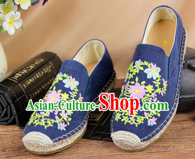 Chinese National Handmade Shoes Traditional Cloth Shoes Embroidery Flowers Blue Shoes for Women