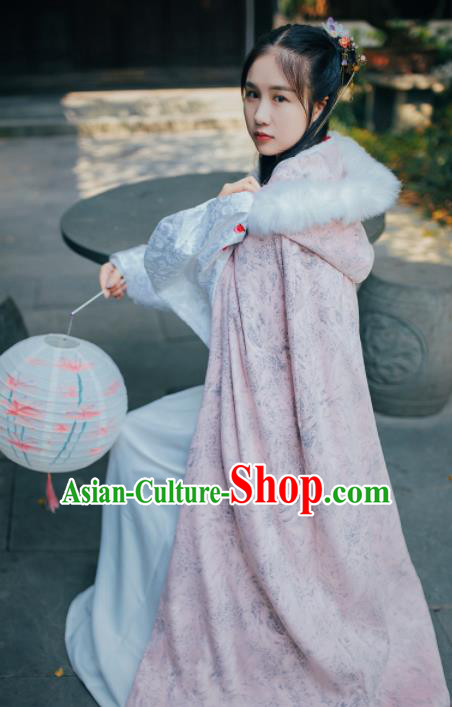 Chinese Traditional Costume Ancient Ming Dynasty Princess Embroidered Pink Cloak for Women
