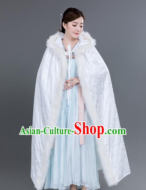 Chinese Traditional Costumes Ancient Princess Hanfu Thicken White Brocade Cloak for Women