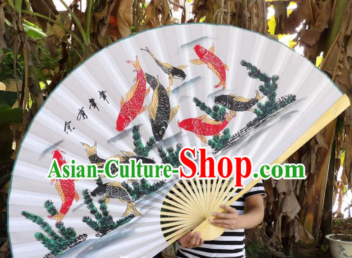 Chinese Traditional Paper Fans Decoration Crafts Handmade Printing Nine Fishes Wood Frame Folding Fans