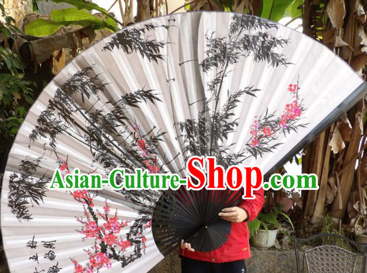 Chinese Traditional Handmade Silk Fans Decoration Crafts Ink Painting Plum Blossom Bamboo Black Frame Folding Fans