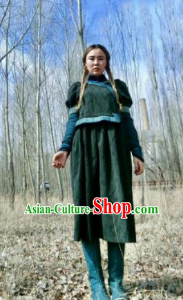 Chinese Traditional Mongol Ethnic Costume Mongolian Minority Nationality Green Robe for Women