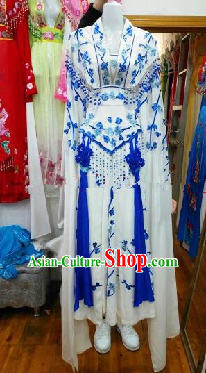 Chinese Traditional Beijing Opera Princess Silk Costumes Ancient Peri Embroidered White Dress for Women