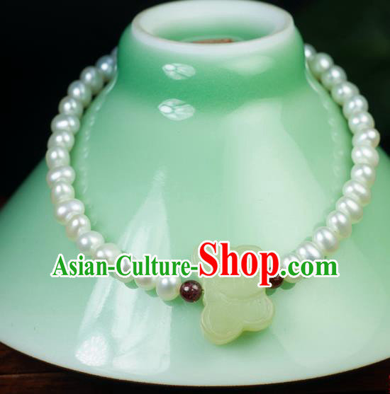 Chinese Traditional Accessories Ancient Handmade Jade Butterfly Pearls Bracelet for Women